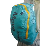 デサント ムーブ スポーツ ポケッタブル・バッグパック DAC-8182 EMR