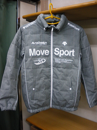 Move sports ジャケット